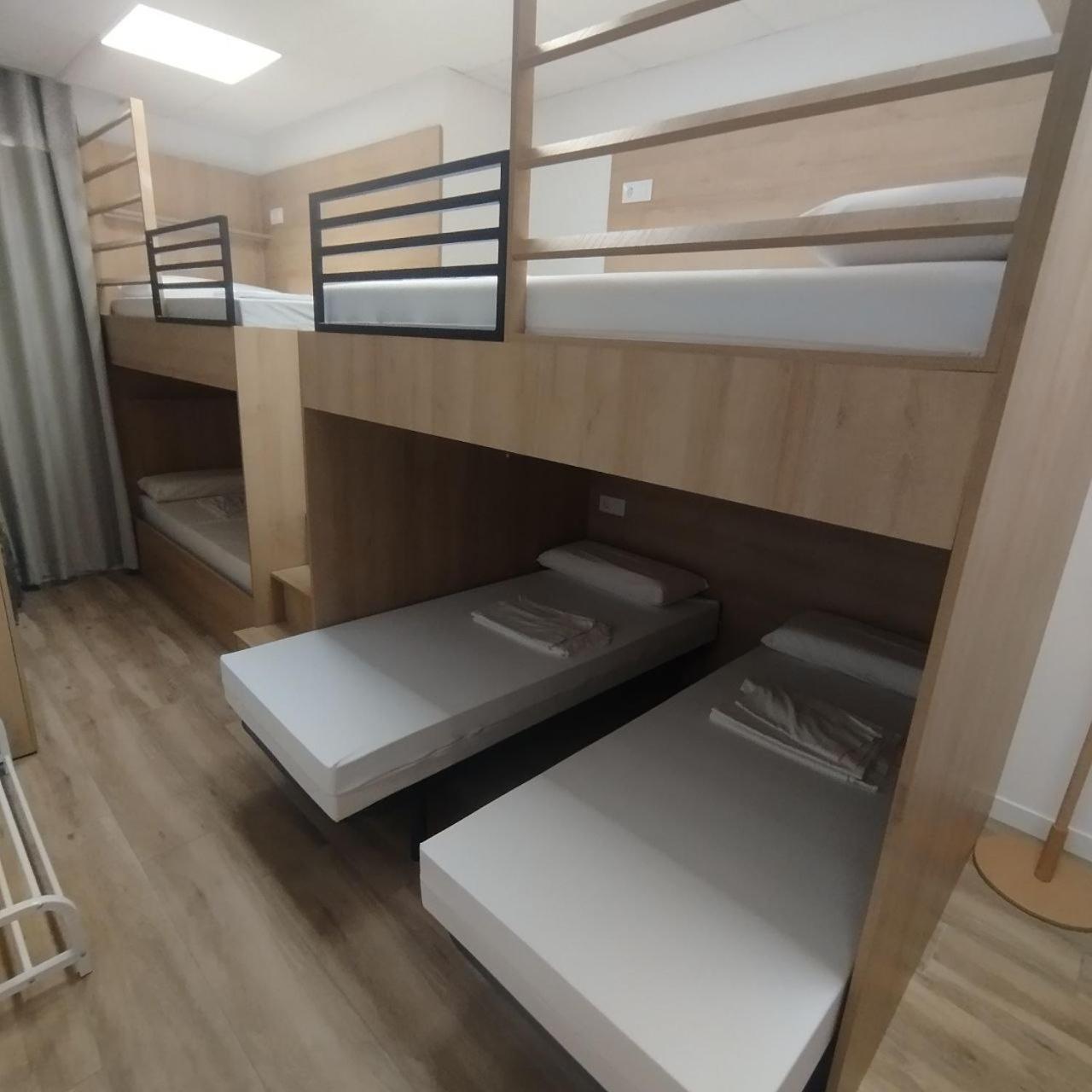 Hostel Dpaso Urban *